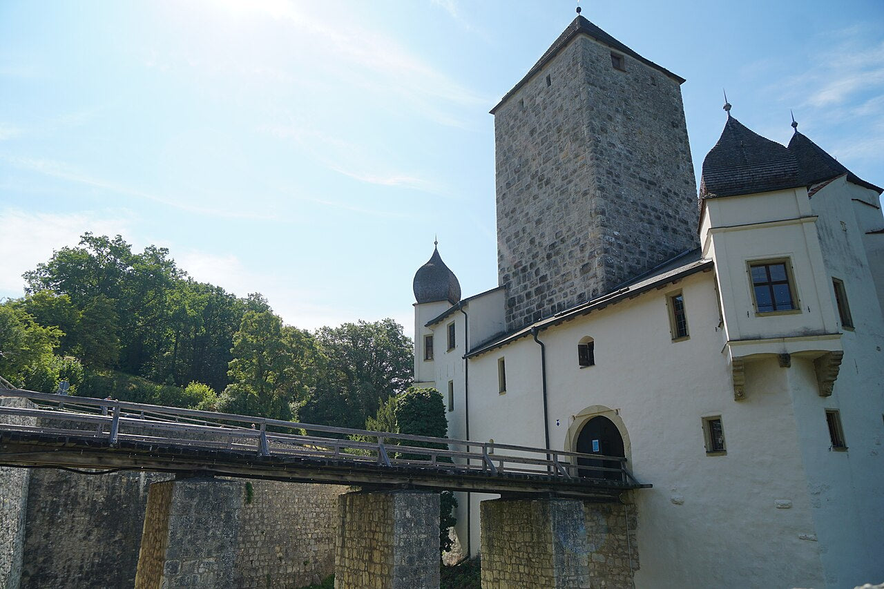 Burg Prunn im Altmühltal: Felsenburg über der Altmühl